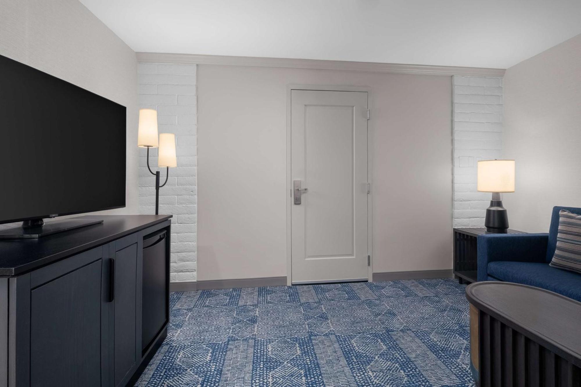 Embassy Suites By Hilton El Paso Esterno foto